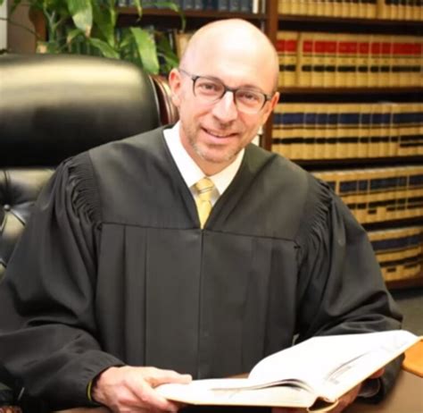 Calif Judge Who Had Sex With Intern Attorney In His Chambers Wins