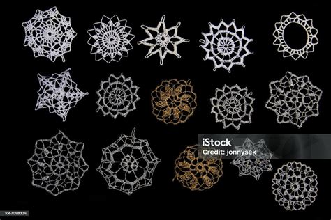 White Christmas Snowflakes Stock Photo - Download Image Now ...