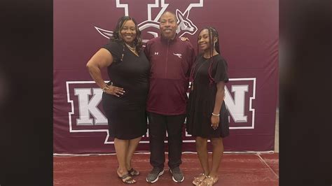 Killeen, TX News | Killeen High School coach Greg Russell dies | kcentv.com