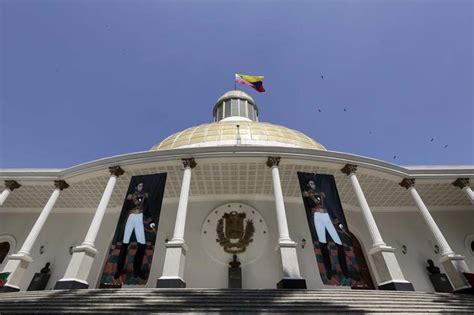 Asamblea Nacional De Venezuela Podrá Mantener Operaciones Con Eeuu Tras Licencia Del