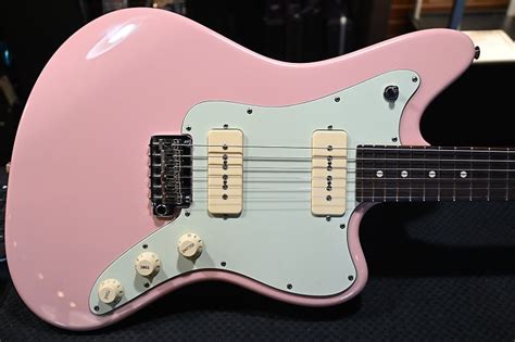 Suhr Classic Jm P S Shell Pink Reverb