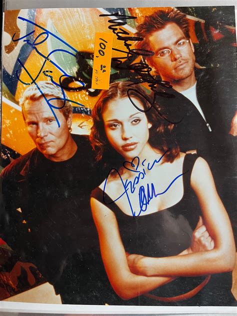 DARK ANGEL, TV cast photo, autographs – Williamsburg Nostalgia Fest