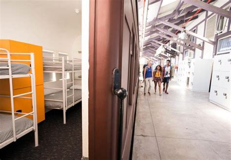 The Very BEST Hostels in Sydney - (2019 • REAL Insider Guide!)