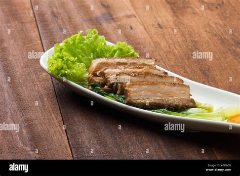 Flanc De Porc Brais Aux Chinois Photo Stock Alamy