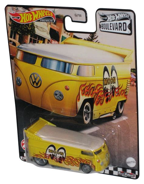 Hot Wheels Boulevard Volkswagen Drag Bus Yellow 2020 Real Riders Metal Toy Car