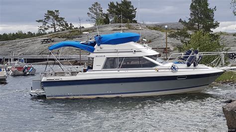 Bayliner 2556 FB Moottorivene 1989 Helsinki Nettivene