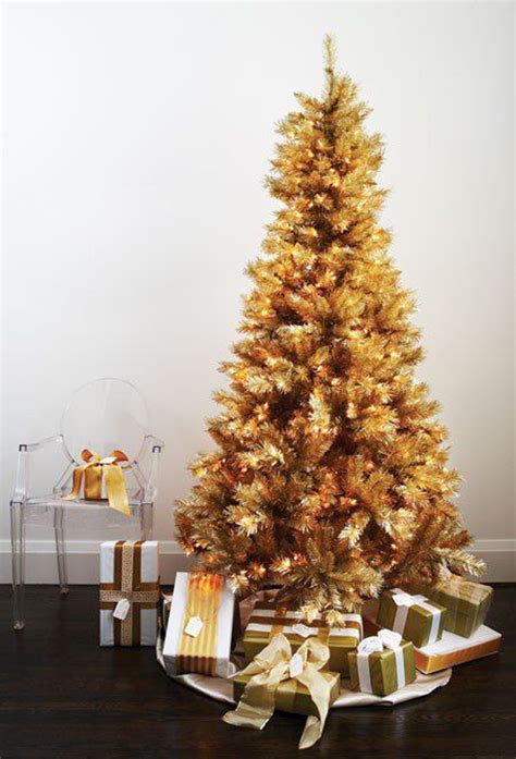 20 Luxury Gold Christmas Trees Decor For Sparkling Holidays Homemydesign