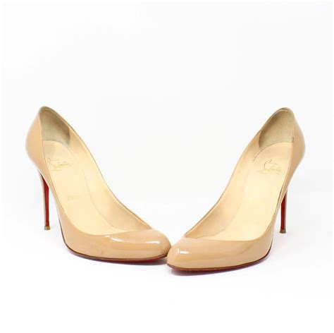 CHRISTIAN LOUBOUTIN Nude Patent Leather Heels US 9 5 EU 39 5 27474