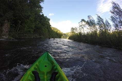 Les Gorges De La Loire En Cano Kayak La Boucle Voyageuse