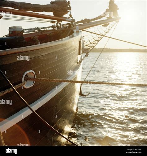 Altes Segelschiff Hi Res Stock Photography And Images Alamy