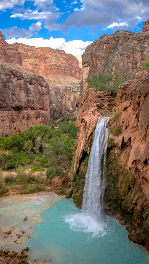 The Ultimate Guide to the Havasupai Falls Hike