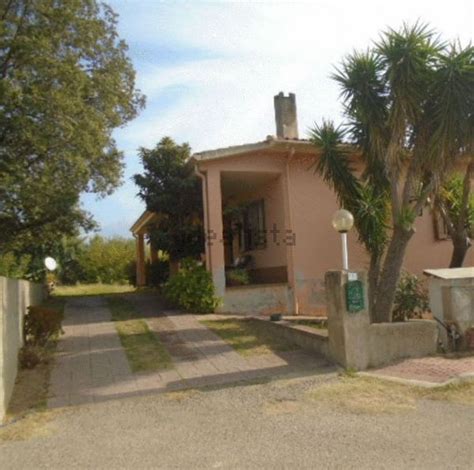Villa all'asta in Loc. Malamurì s.n.c, Budoni — idealista, N.1 in Italia