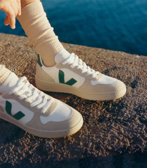 Simple Classic Veja V B Mesh White Brittany On Sale Veja Online