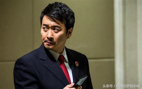 《人民的名義》出演「陳海」的黃俊鵬，如今靠一張「床照」而走紅 每日頭條