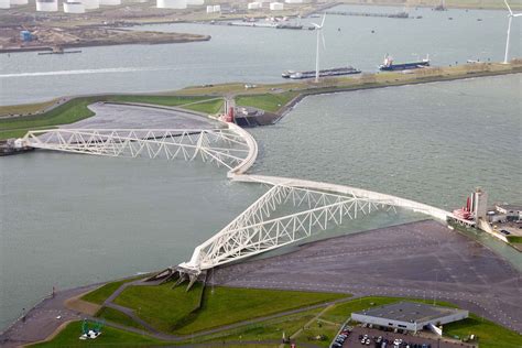 Viering Jaar Nieuwe Waterweg Binnenvaartkrant