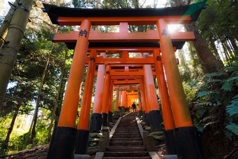 Fushimi Inari Hike: A Trail Guide to Kyoto’s Famous Shrine