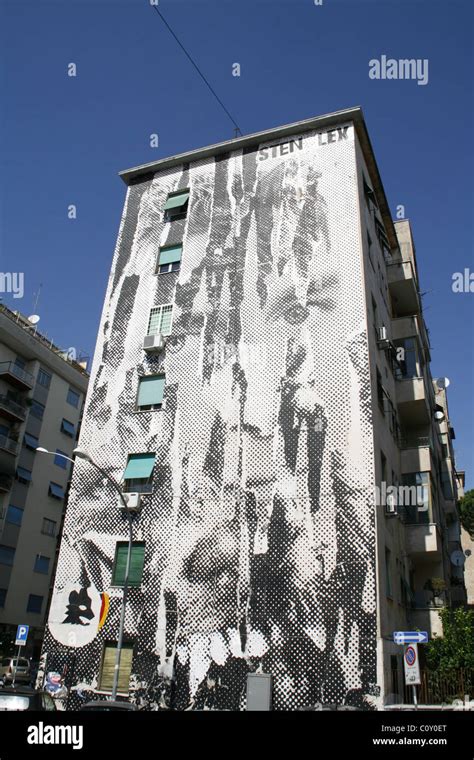 Francesco Totti Mural Modern Art On Building In Garbatella Rome Stock