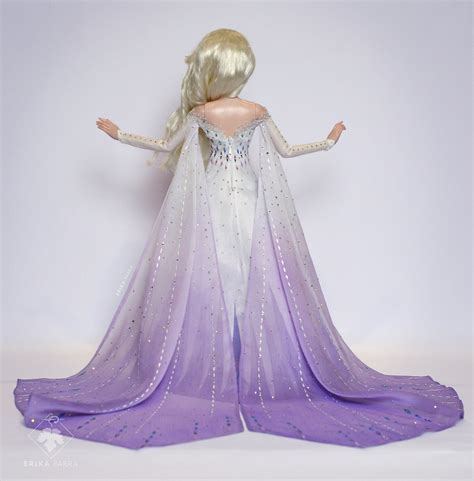 Elsa 5th Spirit Dress 17″ Doll – Erika Parra