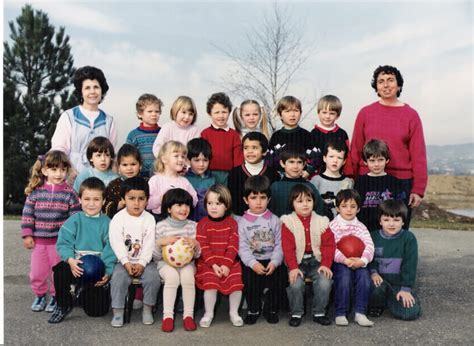 Photo De Classe Petite Et Moyenne Section De Maternelle De