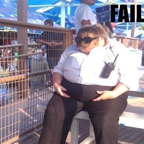 20 Funny Security Guard Fails That Will Make You Laugh