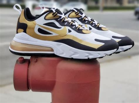 Giày Nike Air Max 270 React Metallic Gold Cw7298 100