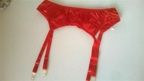 Silky Red Satin Garter Suspender Belt 4 Strap Adjustable 26 29 Waist