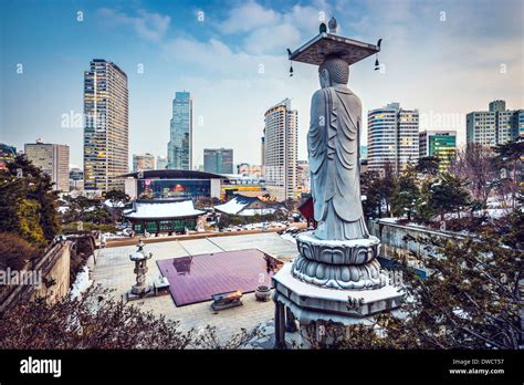 Seoul South Korea Cityscape In Gangnam District Stock Photo 67279891