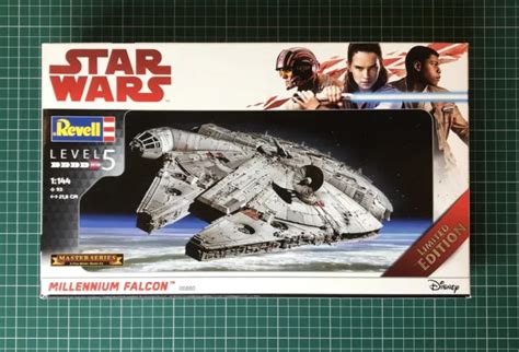 Star Wars Millennium Falcon Limited Edition Scale Model Kit By