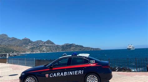 Letojanni Tenta Di Entrare In Unabitazione Per Rubare 22enne Arrestato