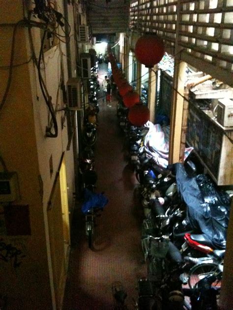 Secret Entrance - JACK BERNARD'S TRAVELS