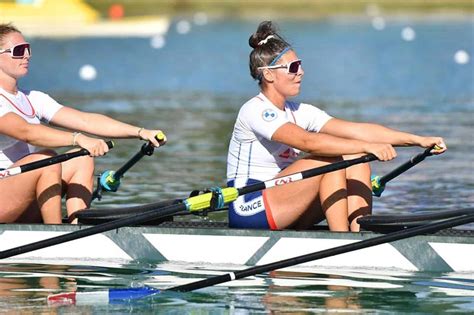 7 Best Sunglasses For Rowing In 2024