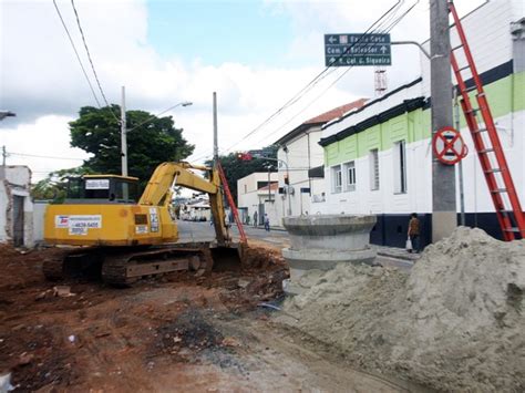 G1 Obras de alargamento da rua Olegário Paiva entram na reta final