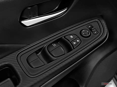 2021 Nissan Versa: 91 Interior Photos | U.S. News