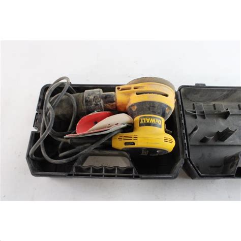 Dewalt Random Orbit Sander Property Room