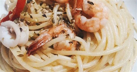 Resep Spaghetti Aglio Olio With Prawn Squid Oleh Faqih Ekawardhani