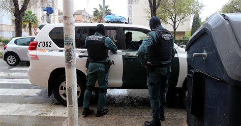 Detinguts Dos Menors Acusats De La Mort De La Seva Mare A Castro Urdiales