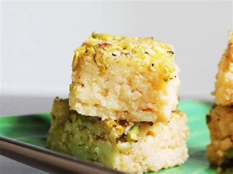 Soft Ghee Mysore Pak Recipe For Diwali Swasthis Recipes