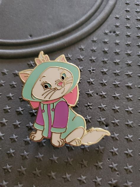 Disney Marie Pins Mercari