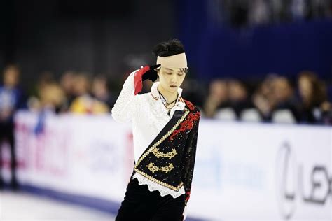 「羽生結弦は“羽生結弦”を演じている」“流血の中国杯”を目の前で撮影したカメラマンが語る“羽生劇場”「ドラマよりすごいことが起きている」（3