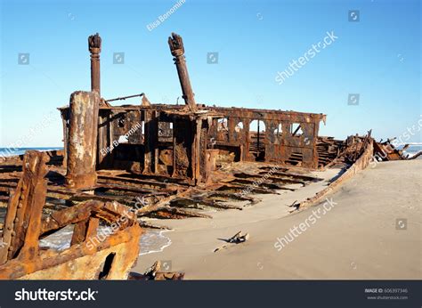 Maheno Shipwreck Fraser Island Stock Photo (Edit Now) 606397346