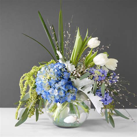 March Birthstone Arrangement :: Kelly's Flower Shop