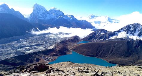 Gokyo Lakes And Gokyo Ri Trek 16 Days Extollo Adventures