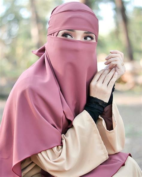 Pin On Hijabi Queens Niqab Arab Girls Hijab Muslim Women Hijab