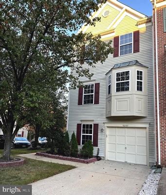 9207 Lorton Valley Road Lorton VA 22079 | 3-Bedroom Townhouse For Rent | MilitaryByOwner