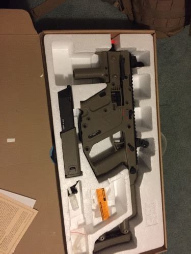 SOLD Kwa Kriss Vector HopUp Airsoft