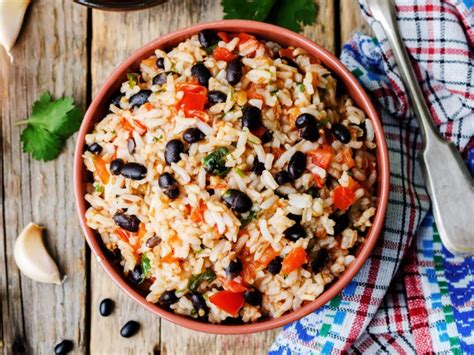 Is Eating Brown Rice And Black Beans Healthy A Look At The Nutrition