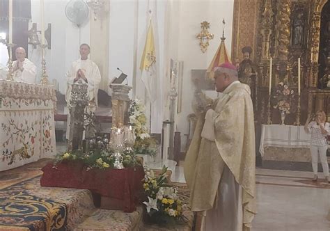 El obispo de Córdoba invita a los sacerdotes a vivir la santidad por