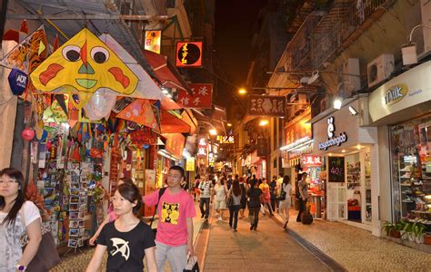 Macau Shopping Alley | Macau, Tourism, Travel