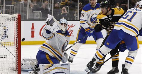 Nhl Roundup Bruins Become Fastest To Points Reuters