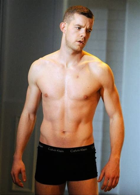 Hes Not Afraid To Strip Down To His Boxer Briefs Russell Tovey Hot